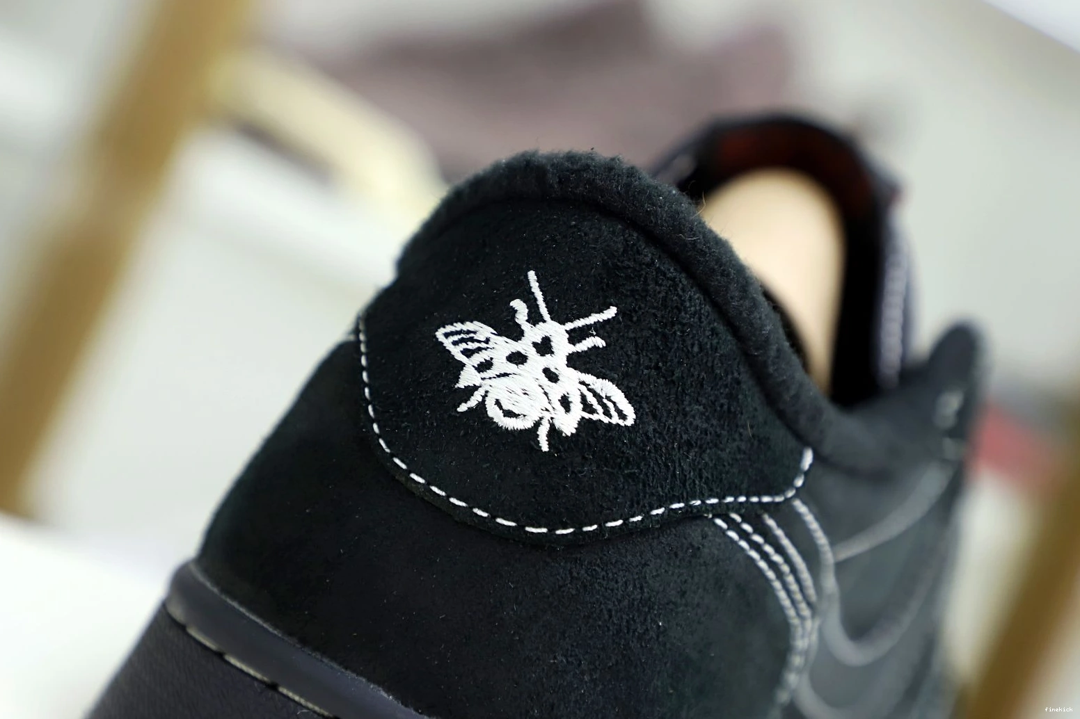 SCOTT 1 LOW TRAVIS OG PHANTOM” X “BLACK JORDAN NIKE AIR 0820